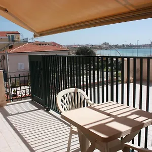 https://bb-viadelmare.hotelsalgherosardinia.com